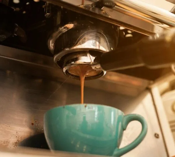 Guia completo: aprenda como fazer o café expresso perfeito em casa